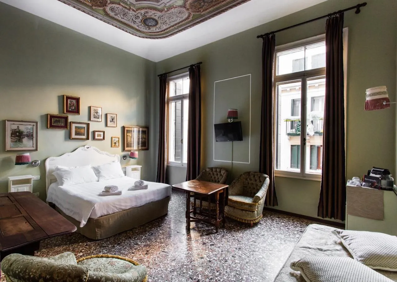 Palazzo Rosa Bed & Breakfast Venedik